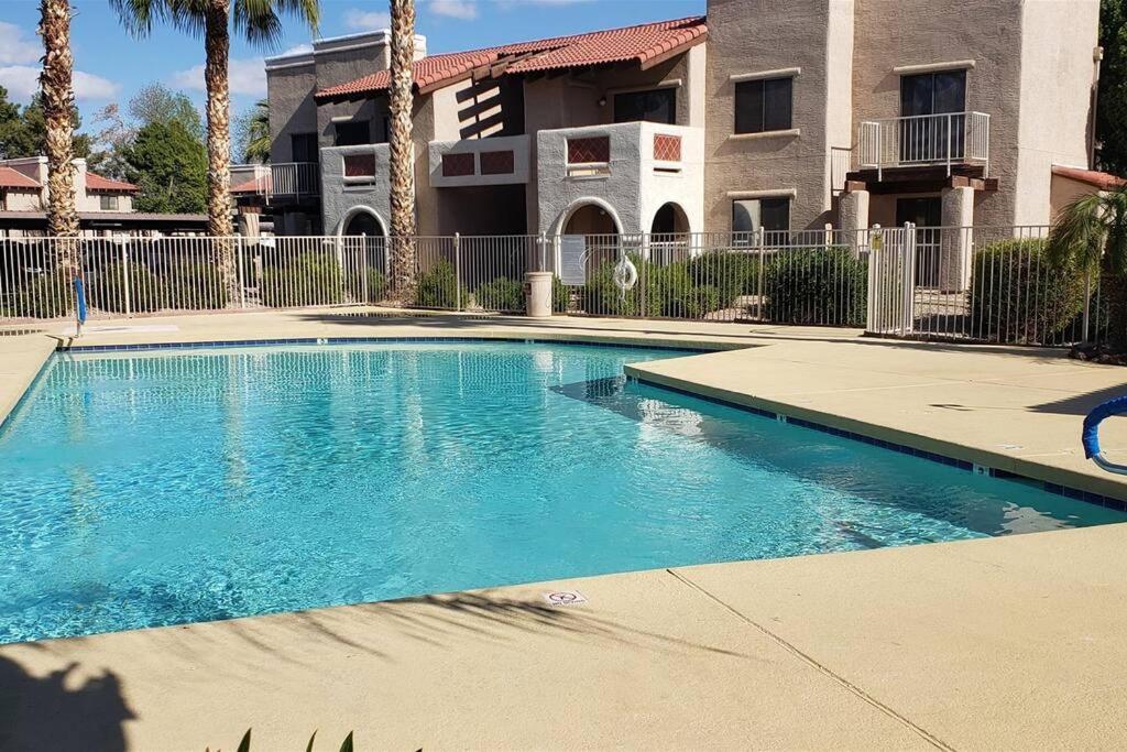 Condo With Heated Pool, Hot Tub, Near Walking Paths Glendale Ngoại thất bức ảnh