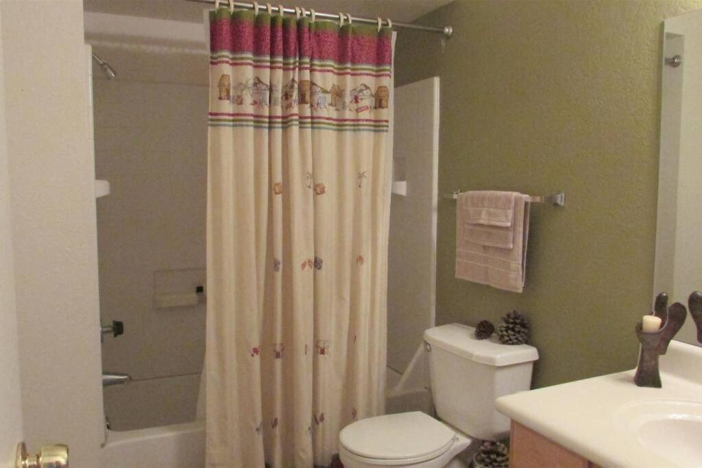 Condo With Heated Pool, Hot Tub, Near Walking Paths Glendale Ngoại thất bức ảnh